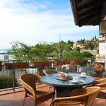 Gasparac - 30 Meters From The Apartment
